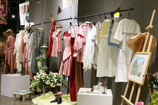 第二屆浙江理工大學(xué)服裝學(xué)院 合集置和 大學(xué)生創(chuàng)新設(shè)計成果孵化匯報展舉行